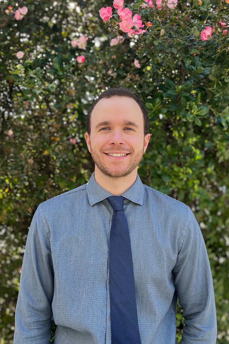 meet dr nicholas hebert